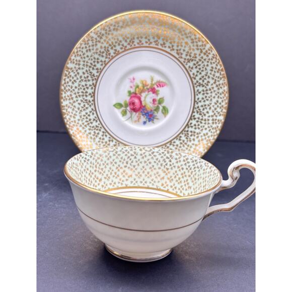 Vintage Victoria Bone China C & E Cartwright & Edwards Teacup Cup Saucer England - Picture 5 of 16